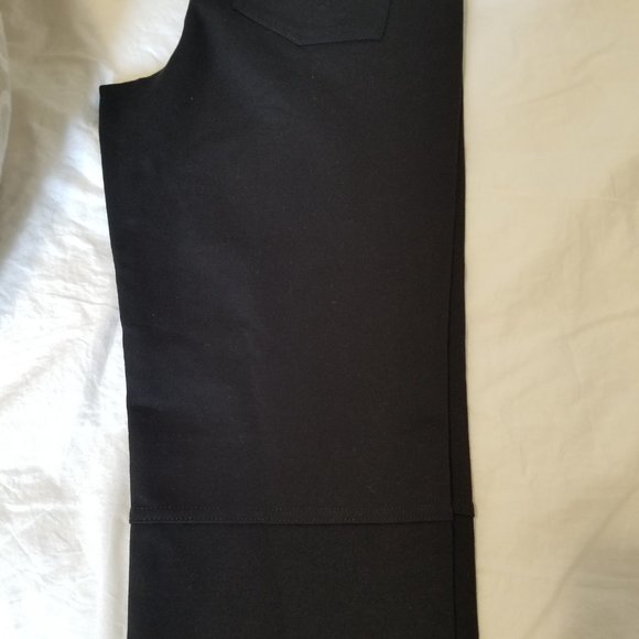 Lot - Brand new size Medium pants - Picture 4 of 9